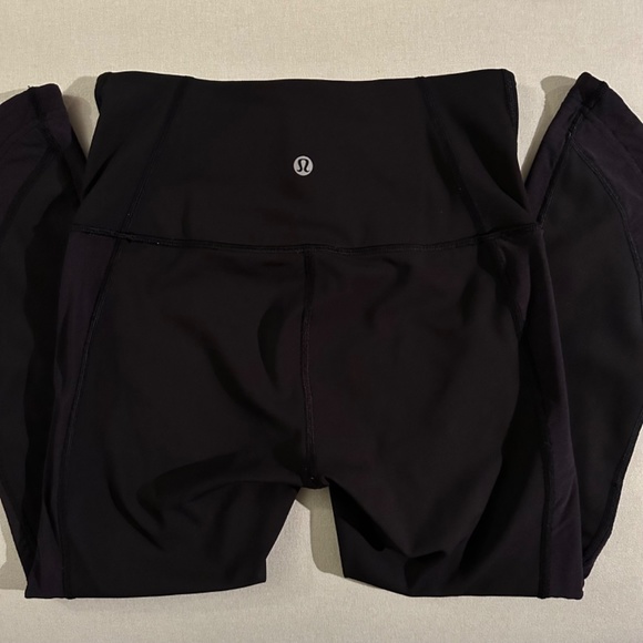 Lululemon Ready Set Go Crop (21") in Black - Picture 8 of 11